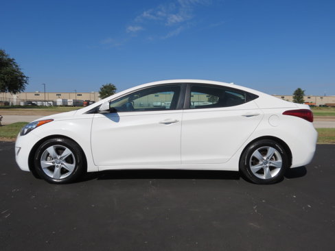 Used 2013 Hyundai Elantra GLS w/ Preferred Pkg image 3