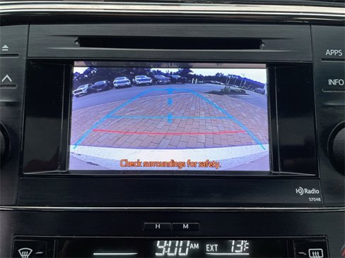 Used 2013 Toyota Avalon XLE Premium image 19