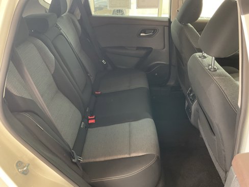 Used 2022 Nissan Rogue SV image 19