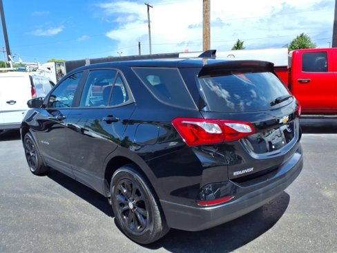 Used 2020 Chevrolet Equinox LS image 3
