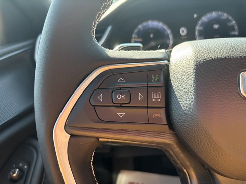 New 2024 Jeep Grand Cherokee L Altitude image 33