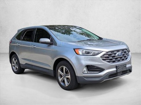 Used 2020 Ford Edge SEL w/ Convenience Package image 3