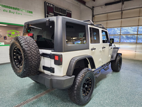 Used 2018 Jeep Wrangler Unlimited Sport S image 6