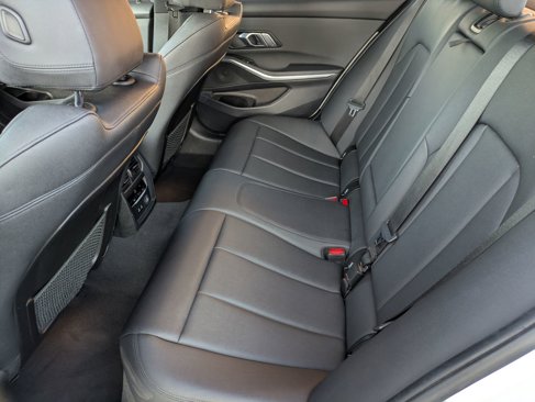 Used 2020 BMW 330i Sedan w/ Convenience Package image 14