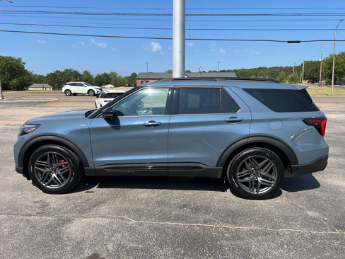 New 2025 Ford Explorer ST-Line image 8