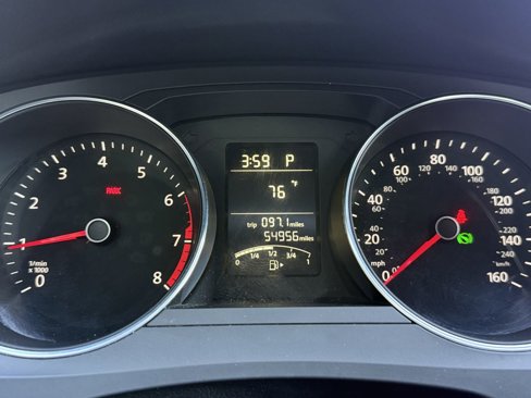 Used 2016 Volkswagen Jetta SE image 18
