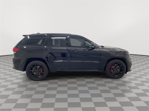 Used 2021 Jeep Grand Cherokee SRT image 12