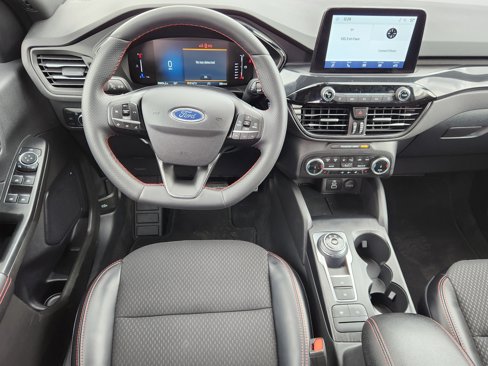 Used 2024 Ford Escape ST-Line image 9