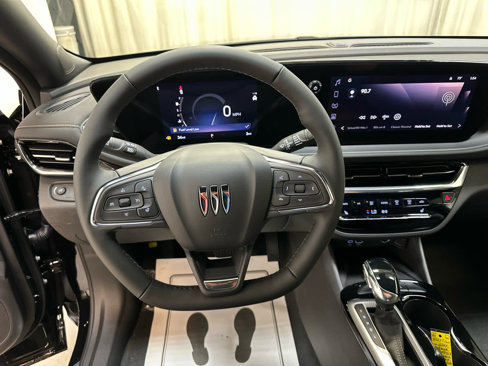 New 2025 Buick Envista Avenir image 3