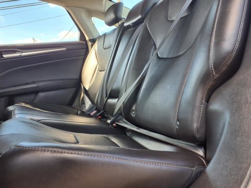 Used 2013 Ford Fusion Titanium image 21