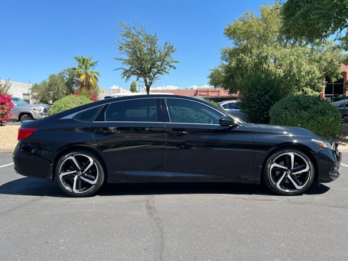 Used 2018 Honda Accord Sport image 10