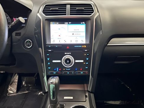 Used 2019 Ford Explorer Sport w/ Equipment Group 401A image 18