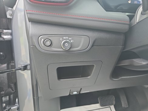 New 2026 Chevrolet TrailBlazer RS w/ Convenience Package image 20