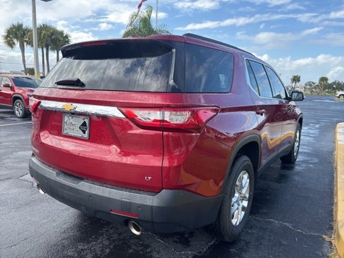 Used 2020 Chevrolet Traverse LT w/ Driver Confidence II Package image 7