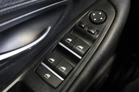 Used 2016 BMW 550i xDrive Sedan image 39