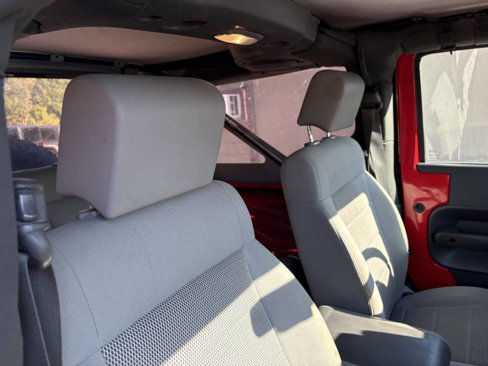 Used 2009 Jeep Wrangler Rubicon w/ Dual Top Group image 25