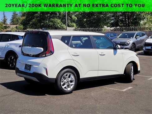 New 2025 Kia Soul S image 4