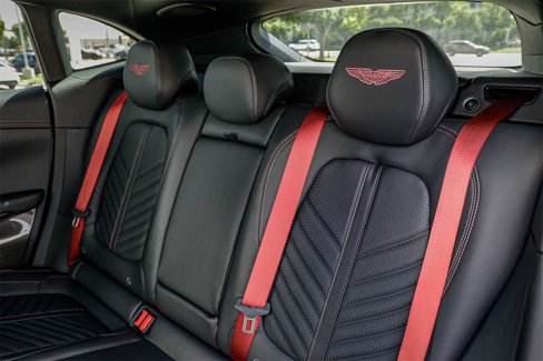 Used 2024 Aston Martin DBX 707 image 37