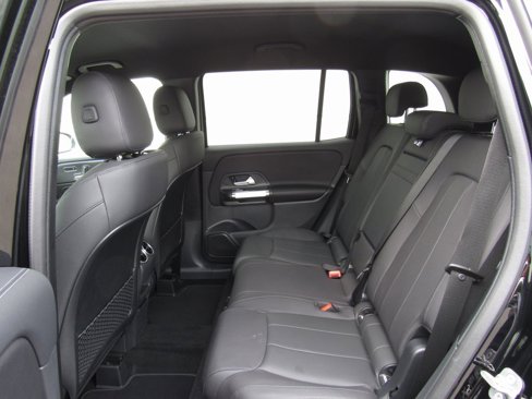 New 2025 Mercedes-Benz GLB 250 4MATIC image 15