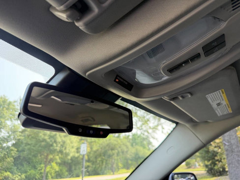 Used 2015 GMC Terrain SLE image 23