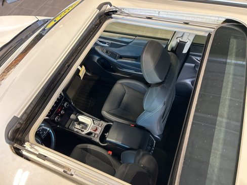 Used 2021 Subaru Forester Premium image 38