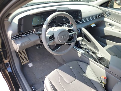 New 2025 Hyundai Elantra Sport image 14