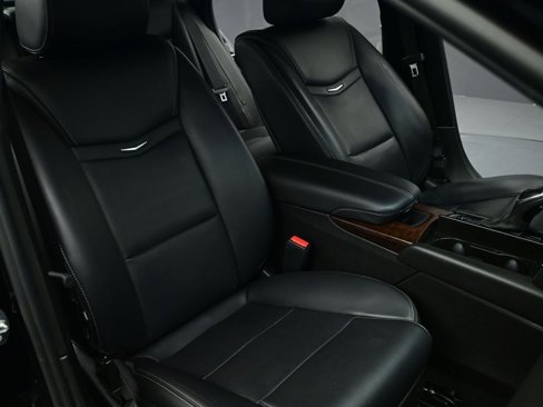 Used 2018 Cadillac XTS Luxury image 28