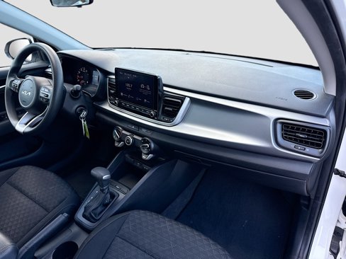 Used 2022 Kia Rio S image 28