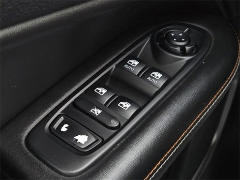 Used 2018 Jeep Compass Latitude image 26