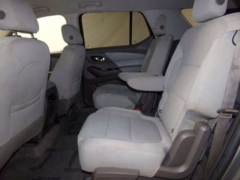 Used 2018 Chevrolet Traverse LT image 14