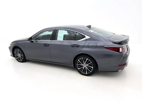 Used 2022 Lexus ES 350 w/ Premium Package image 10