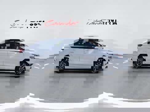 Used 2024 Kia Forte LXS image 9