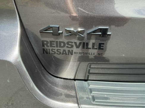 Used 2019 Jeep Grand Cherokee Altitude image 18