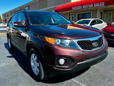 Used 2013 Kia Sorento LX w/ Convenience Pkg image 1