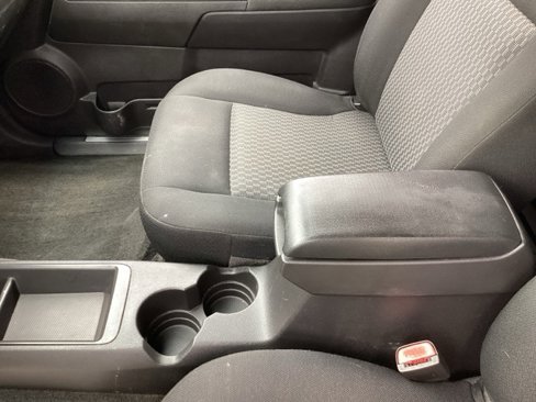 Used 2008 GMC Canyon SLE image 16