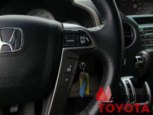 Used 2011 Honda Pilot Touring image 19
