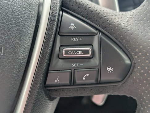 Used 2016 Nissan Maxima SR image 19