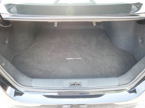 Certified 2022 Nissan Sentra SV w/ Trunk Package image 18