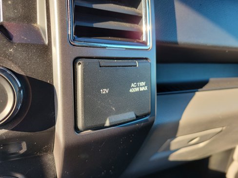 Used 2018 Ford F150 XLT w/ Equipment Group 302A Luxury image 26