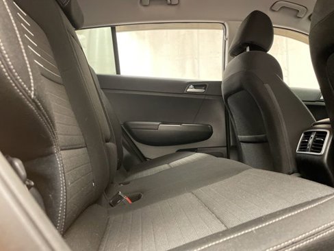 Used 2018 Kia Sportage LX w/ LX Popular Package image 10