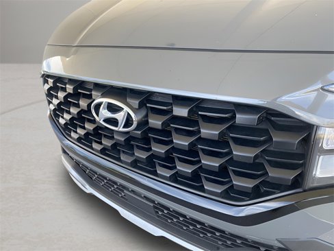 Used 2022 Hyundai Santa Fe XRT image 2