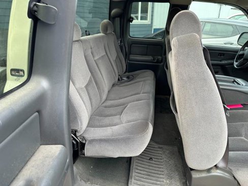 Used 2004 GMC Sierra 1500 SLE w/ Light Duty Power Package image 18