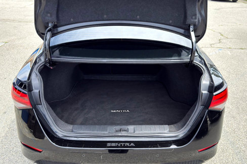 Used 2024 Nissan Sentra S image 20