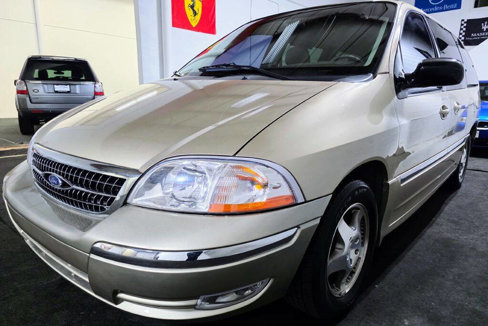 Used 1999 Ford Windstar SEL image 5