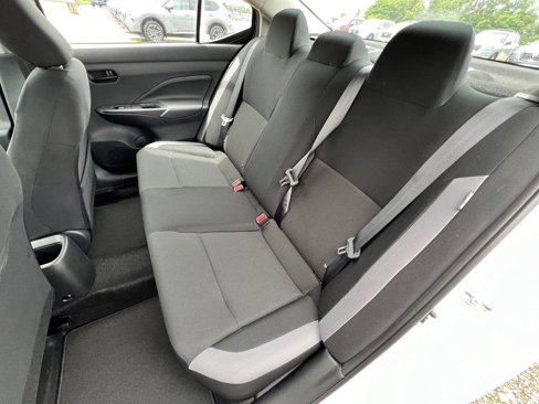 Used 2025 Nissan Versa S image 16
