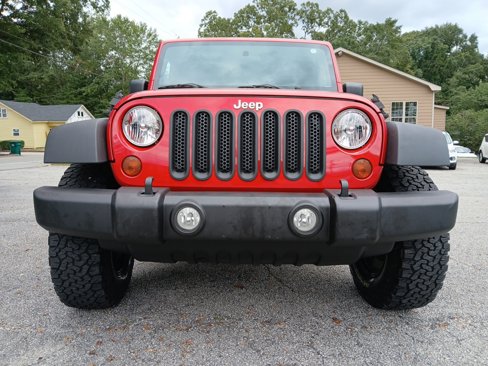 Used 2012 Jeep Wrangler Unlimited Sport image 3