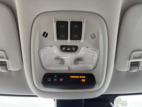 Used 2024 Chevrolet TrailBlazer LT w/ Convenience Package image 38