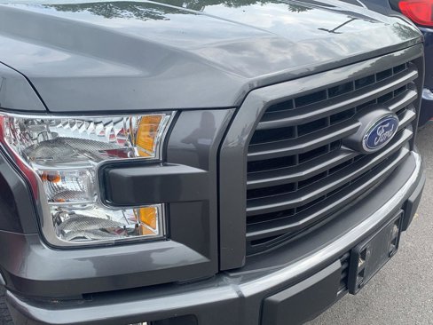 Used 2017 Ford F150 XLT w/ Equipment Group 301A Mid image 4