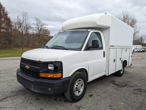 Used 2013 Chevrolet Express 3500 image 1