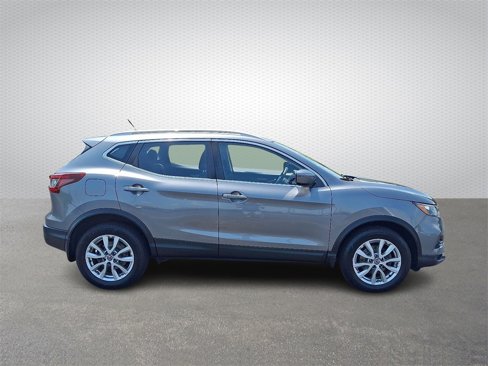 Used 2020 Nissan Rogue Sport SV image 7